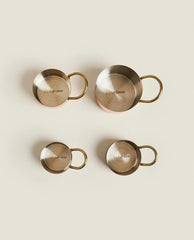 SET OF 4 MEASURING CUPS
