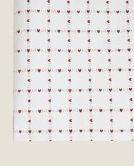 CHRISTMAS WRAPPING PAPER WITH HEARTS