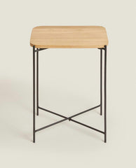 OAK SIDE TABLE
