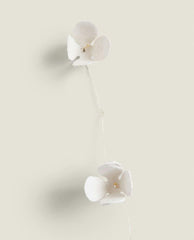 PAPIER-MCH FLORAL CHRISTMAS LIGHT GARLAND