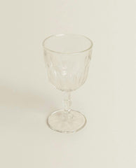 RAISED DESIGN WINE GLASS
