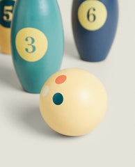 CHILDREN'S LE PETIT NICOLAS BOWLING SET
