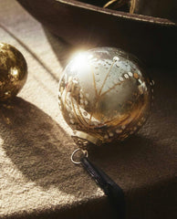 PAINTED GLASS BAUBLE CHRISTMAS DECORATION
