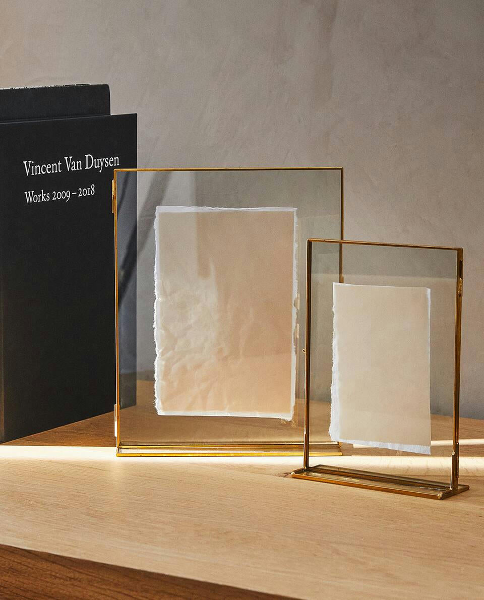 GOLD FRAME