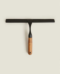 GLASS CLEANER ACCESSORY