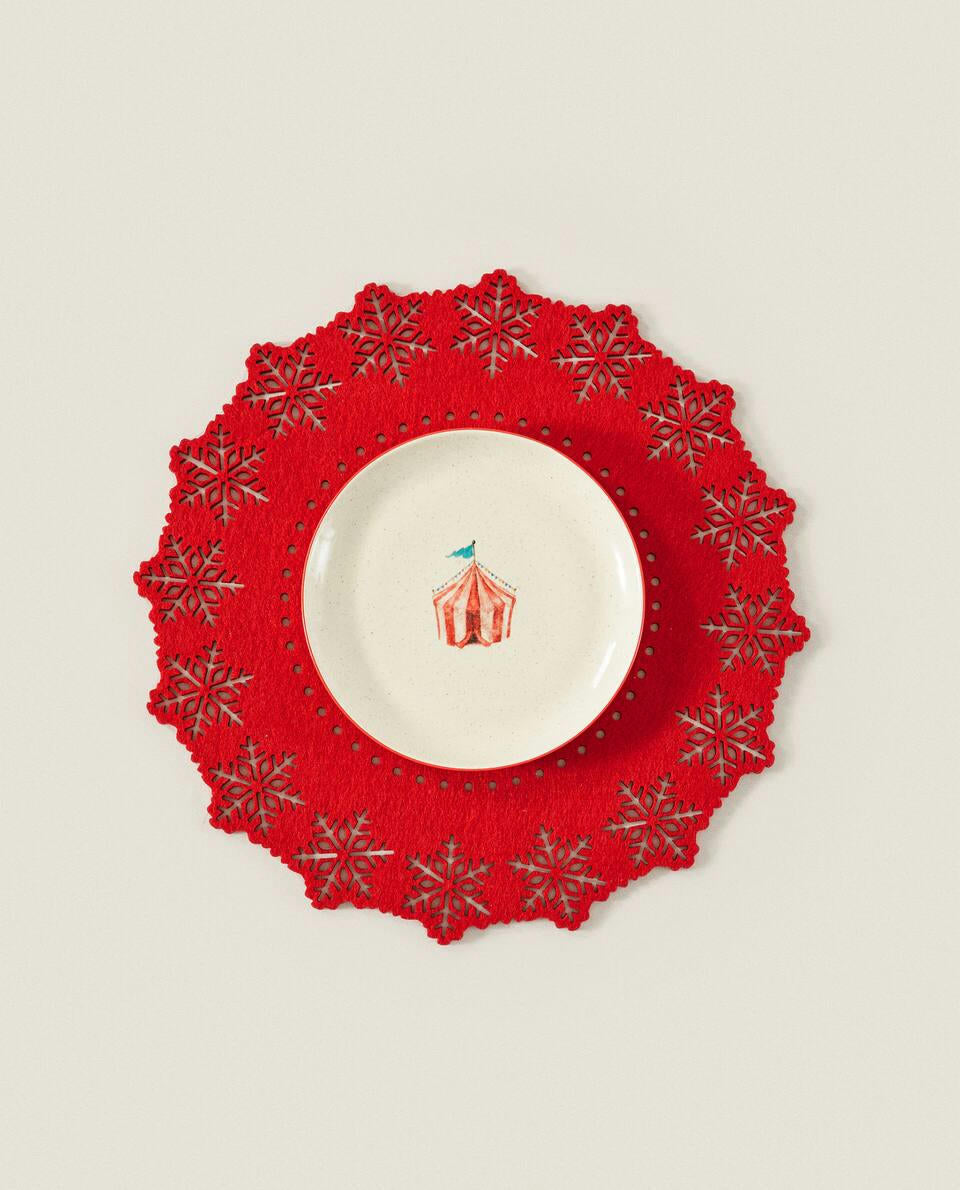 CHRISTMAS SNOWFLAKE FELT PLACEMAT