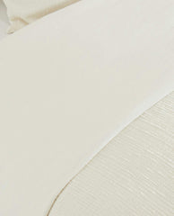 DUVET COVER WITH RAISED BEDSPREAD EFFECT