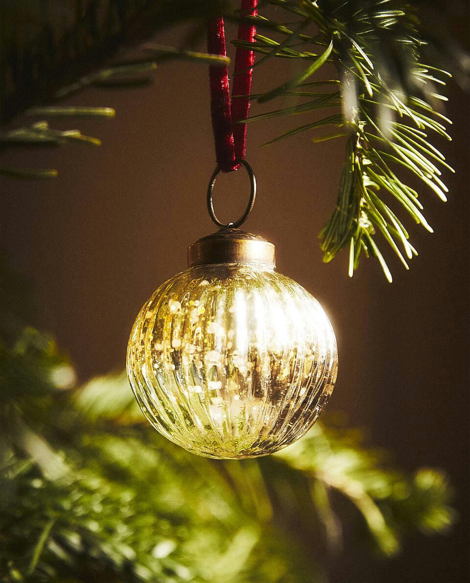 STRIPED CHRISTMAS BAUBLE DECORATION