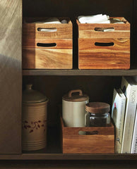 STORAGE BOX