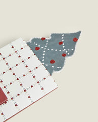 CHILDREN’S CHRISTMAS MOBILE