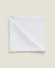 PACK OF GLITTERY CHRISTMAS FLORAL JACQUARD NAPKINS (PACK OF 2)