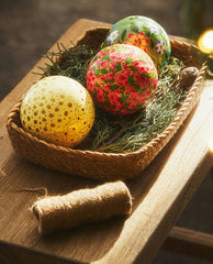 PAINTED CHRISTMAS PAPER BAUBLE DECORATION