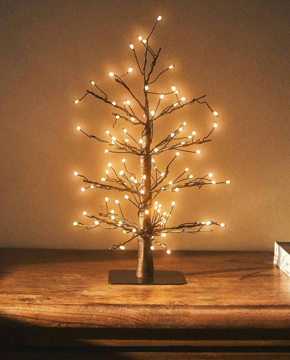 CHRISTMAS TREES WITH LED LIGHT